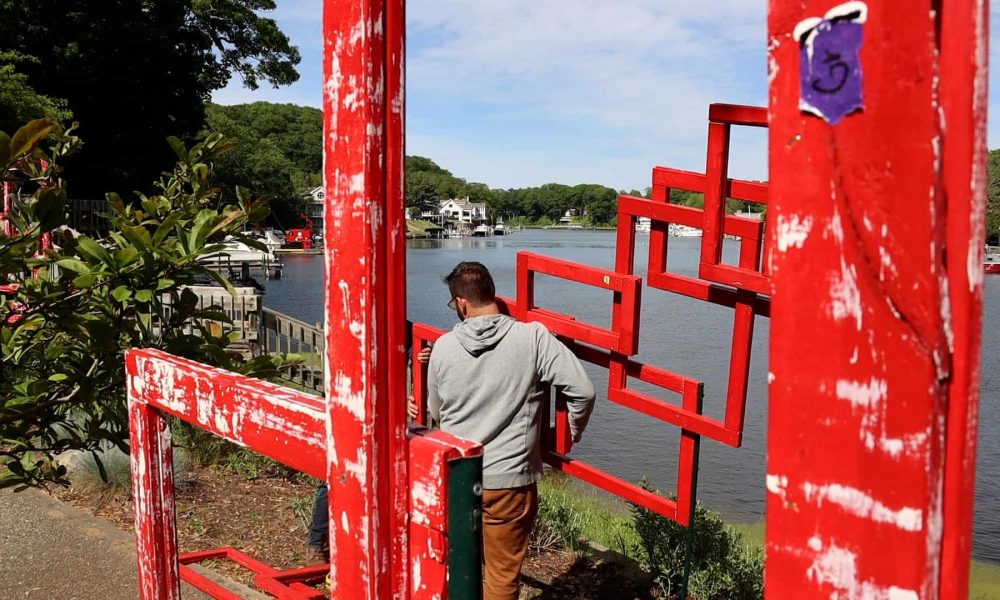 Footage.00_00_04_28.Still033