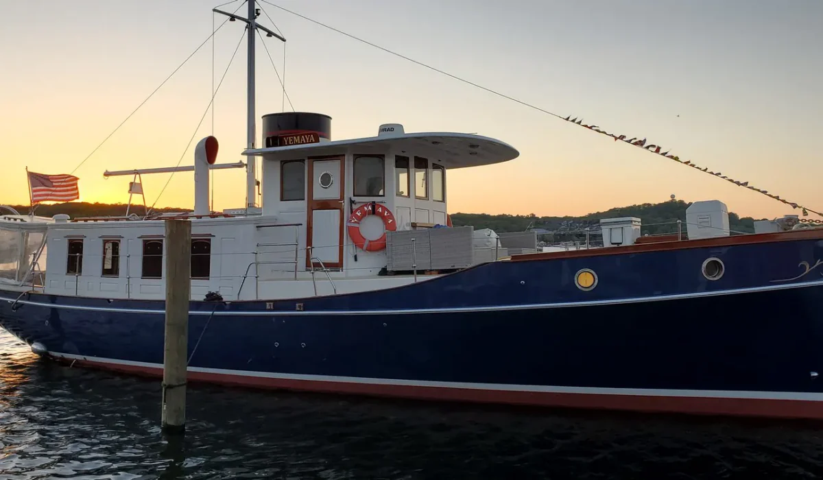 webyacht-yemaya-broadside-2